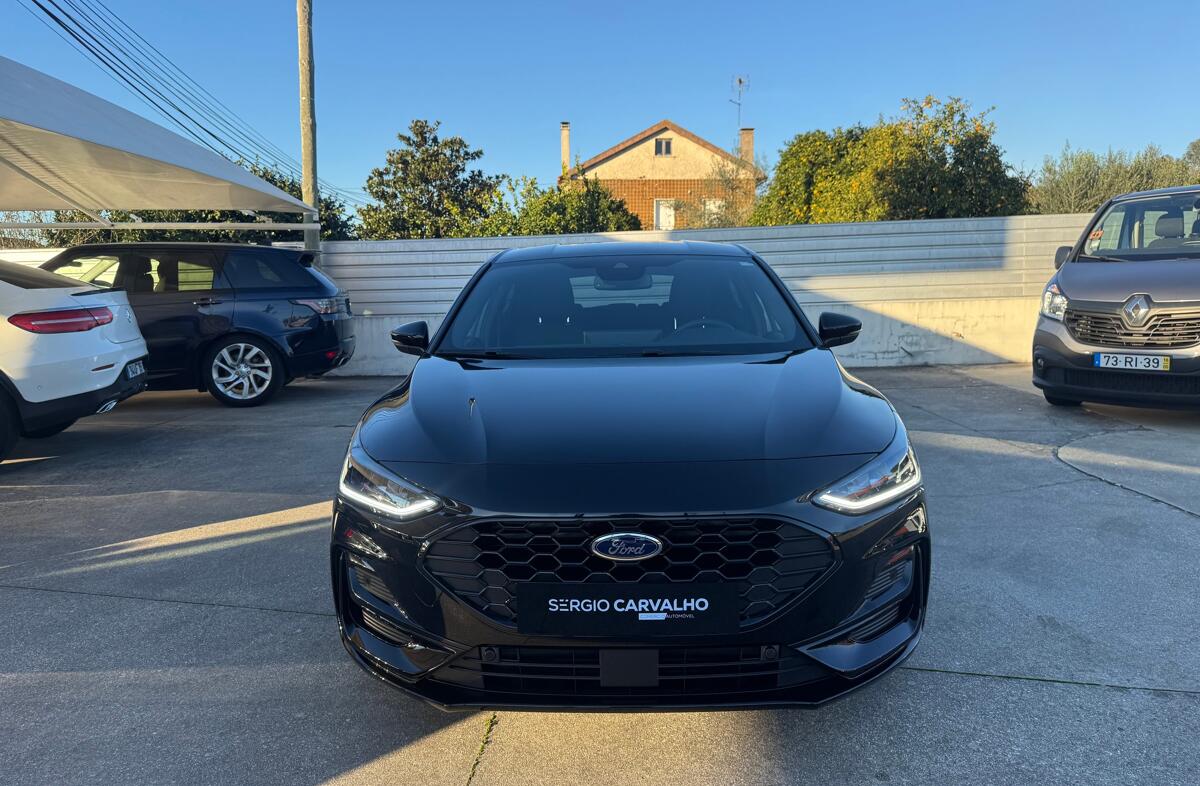 FORD Focus 1.0 EcoBoost MHEV ST-Line