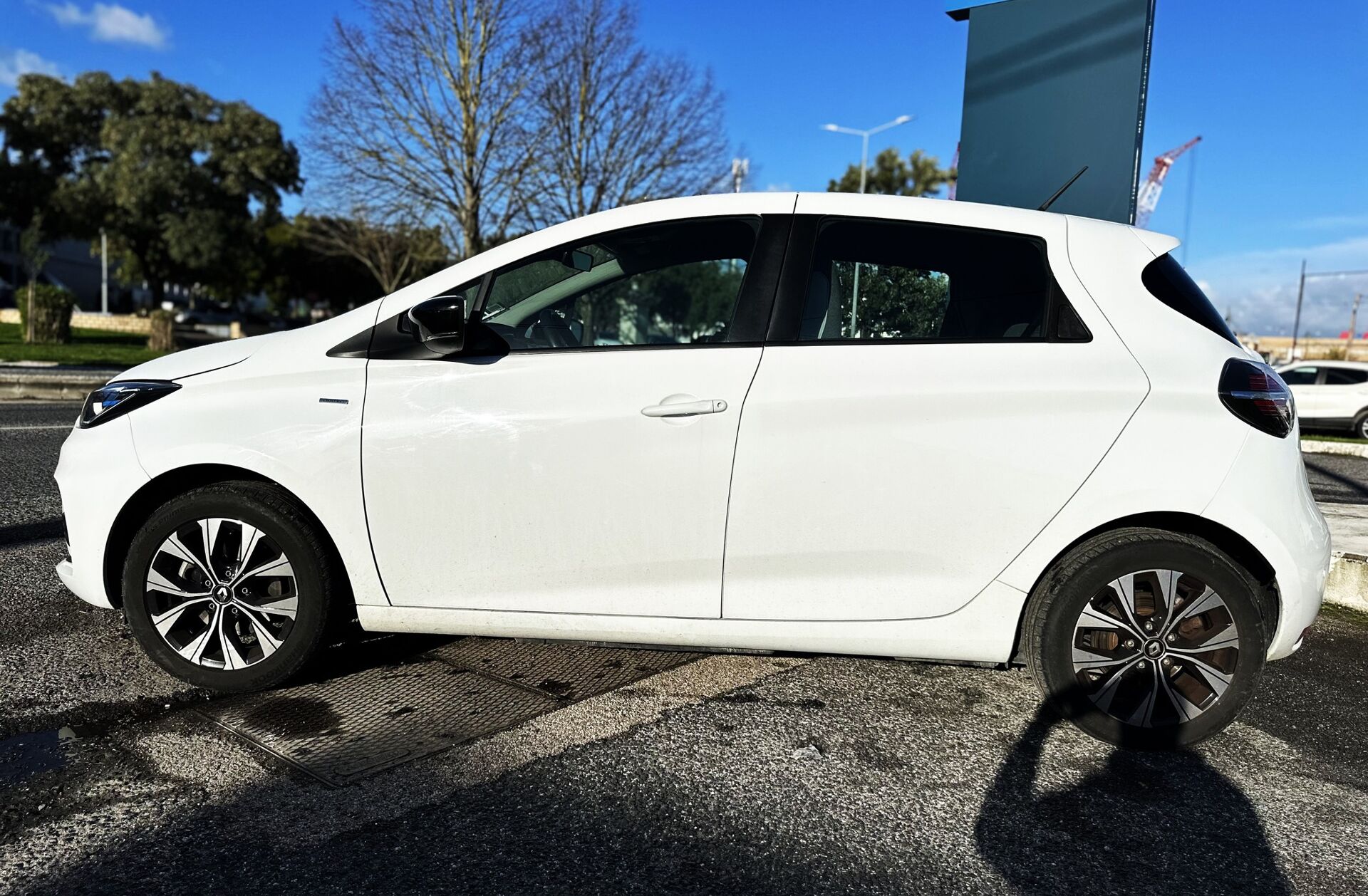 RENAULT ZOE Limited 50