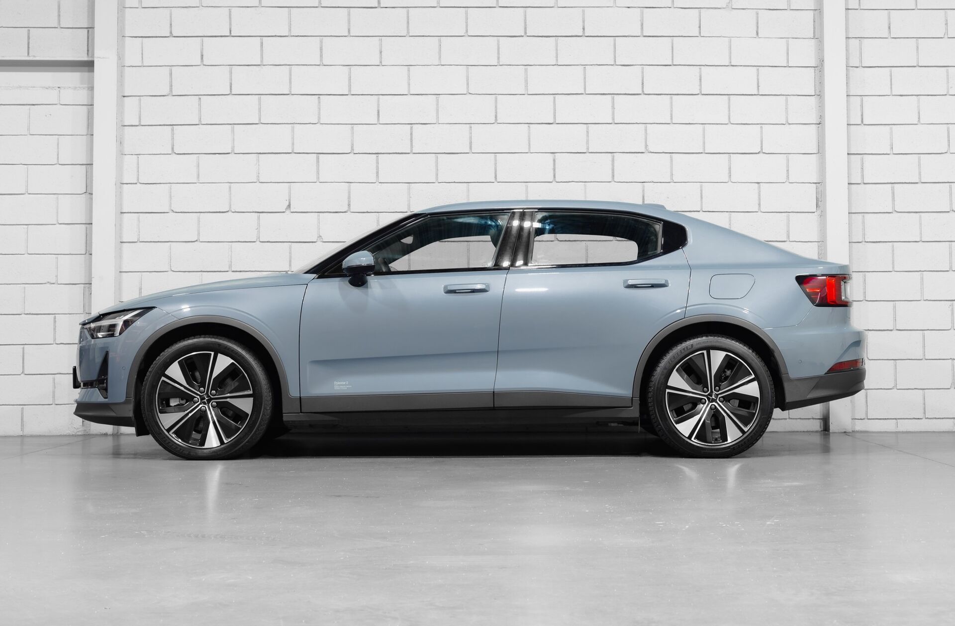 POLESTAR 2 Long Range 82 kWh