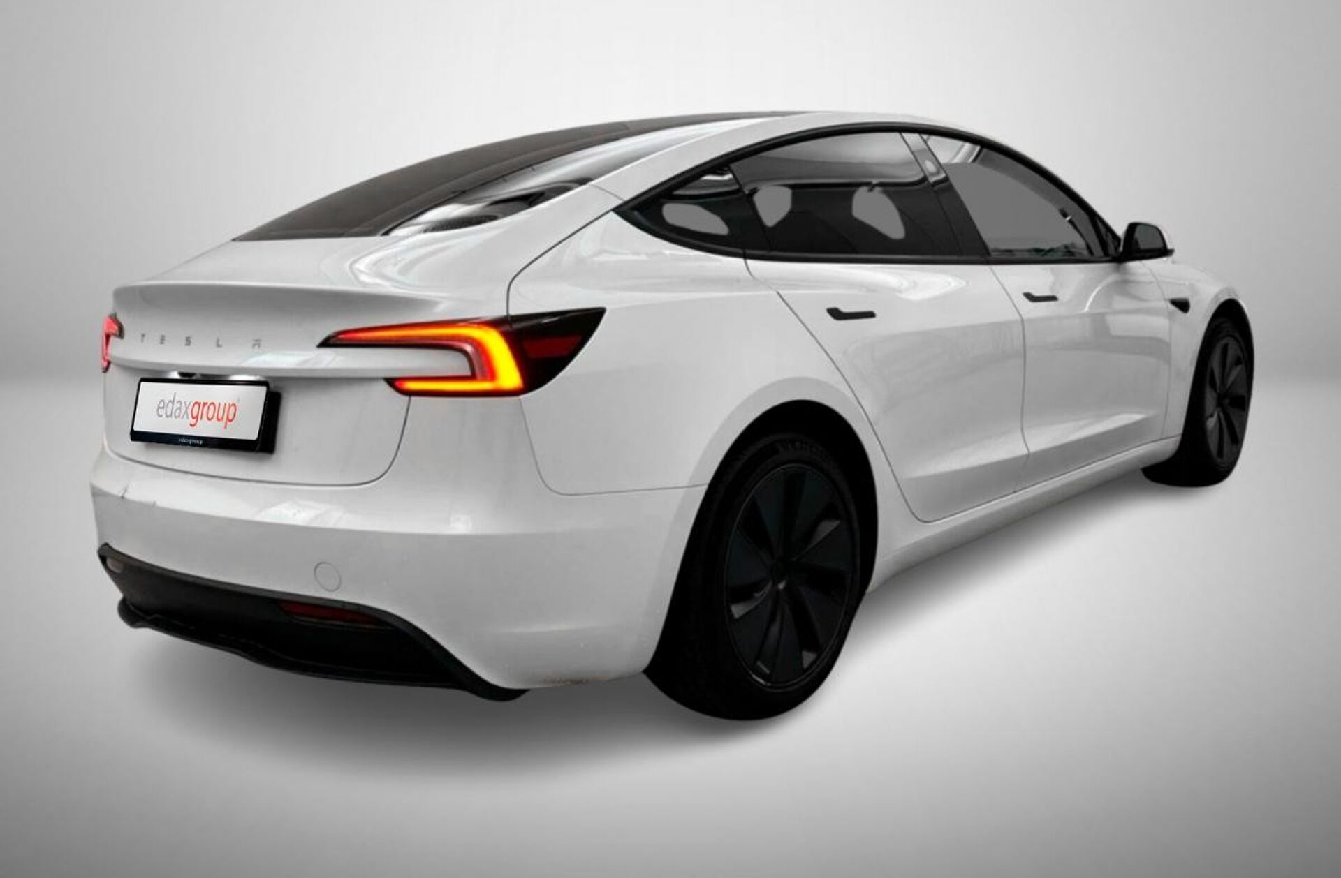 TESLA Model 3 Tração Traseira