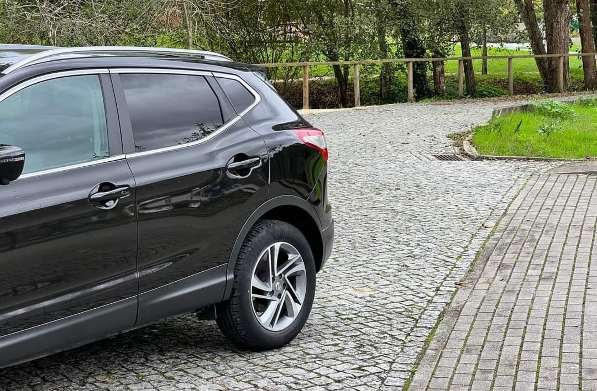 NISSAN Qashqai 1.5 dCi Tekna Pele