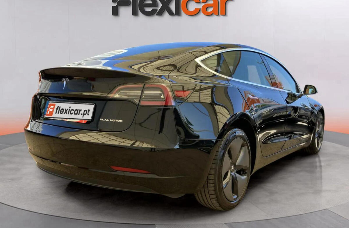 TESLA Model 3 Long-Range Dual Motor AWD