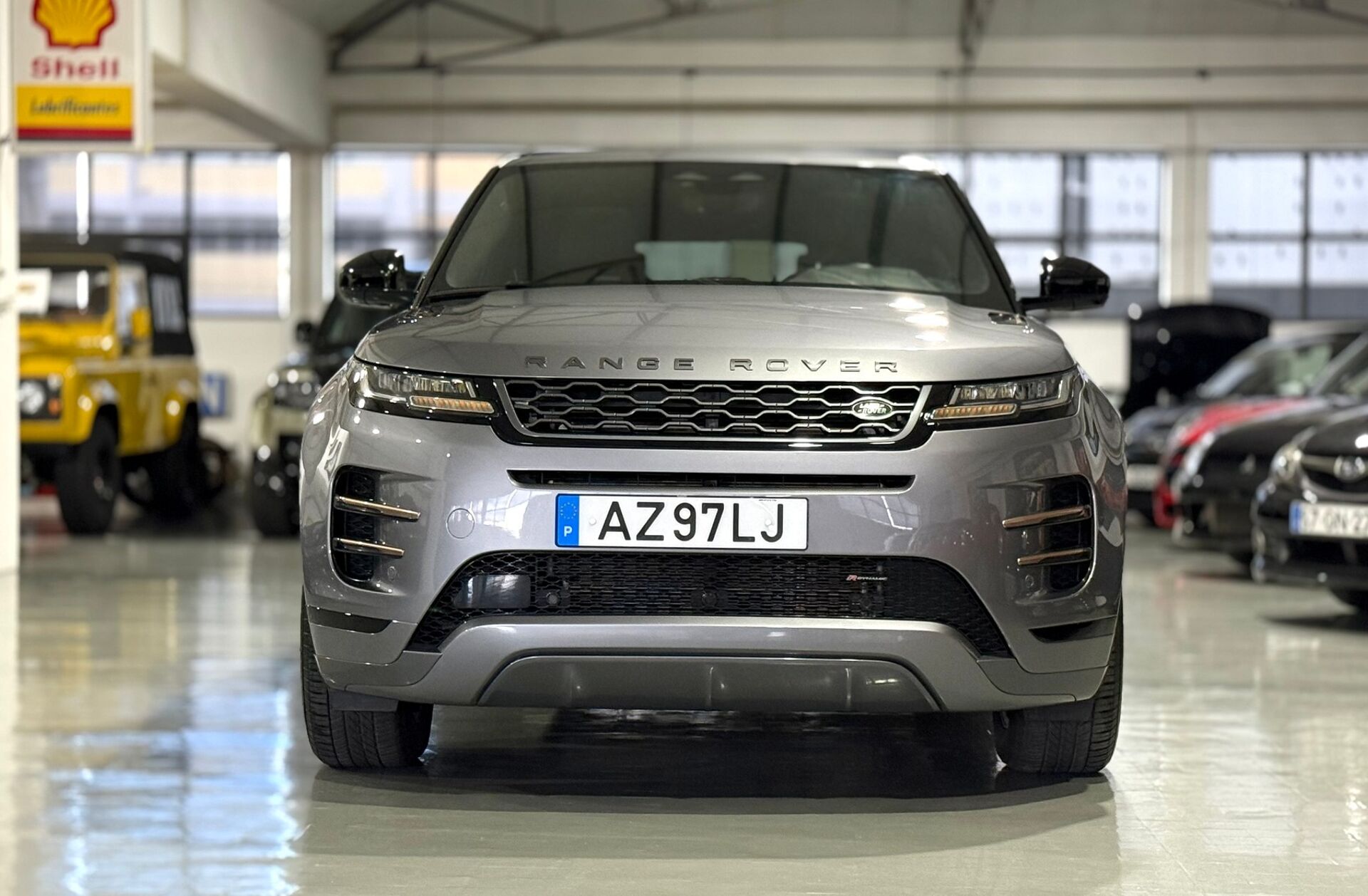 LAND ROVER Range Rover Evoque 1.5 P300e AWD SE Auto