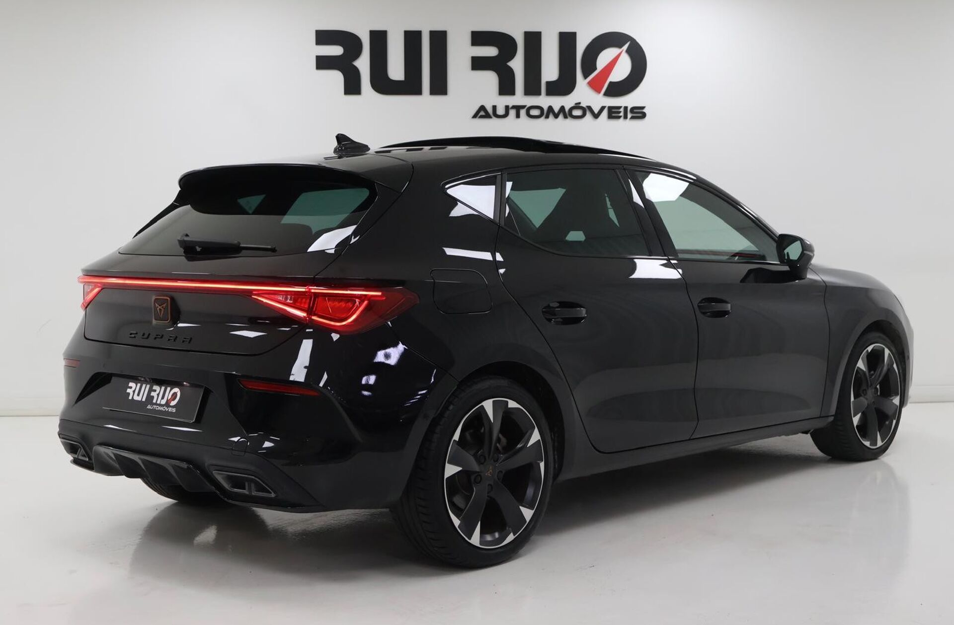 CUPRA Leon 1.5 eTSI DSG