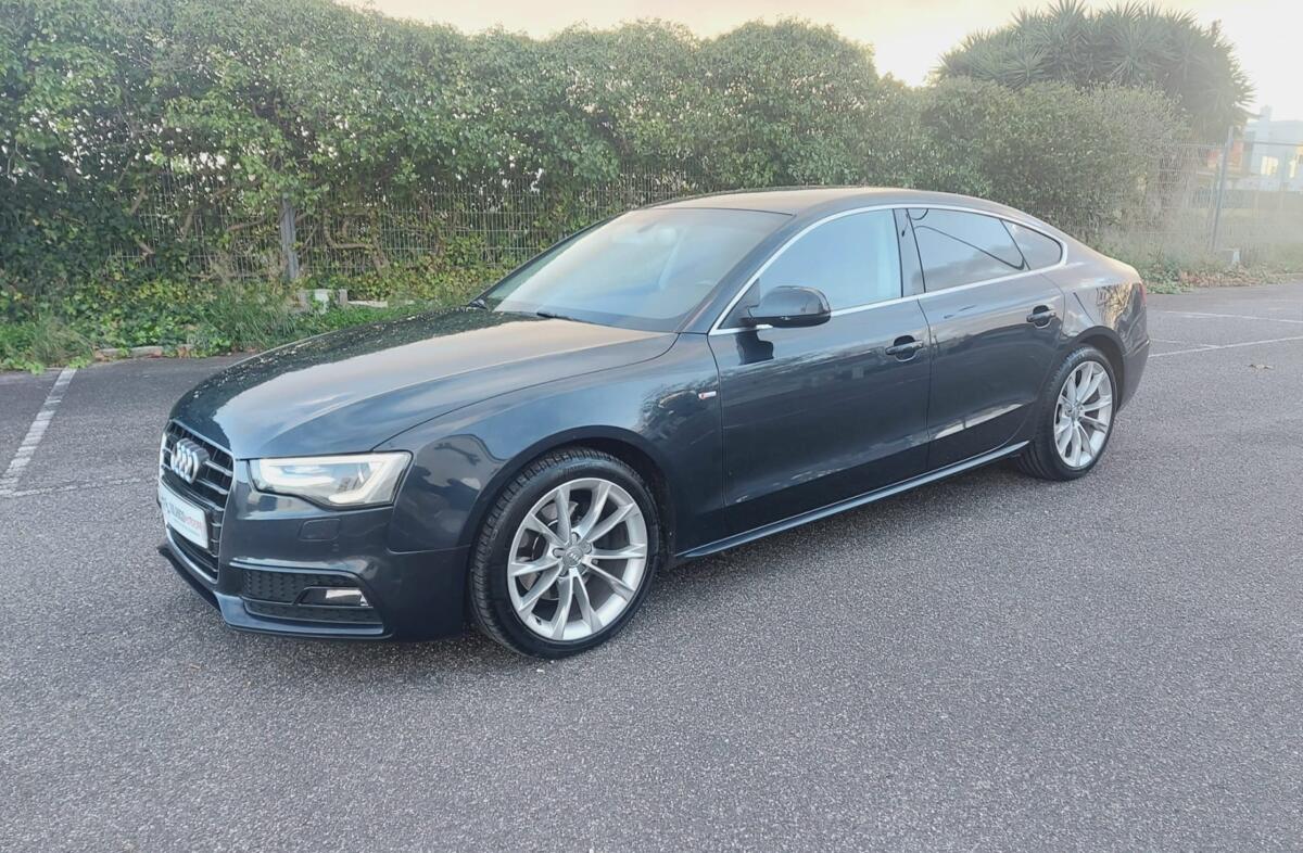 AUDI A5 2.0 TDi S-line