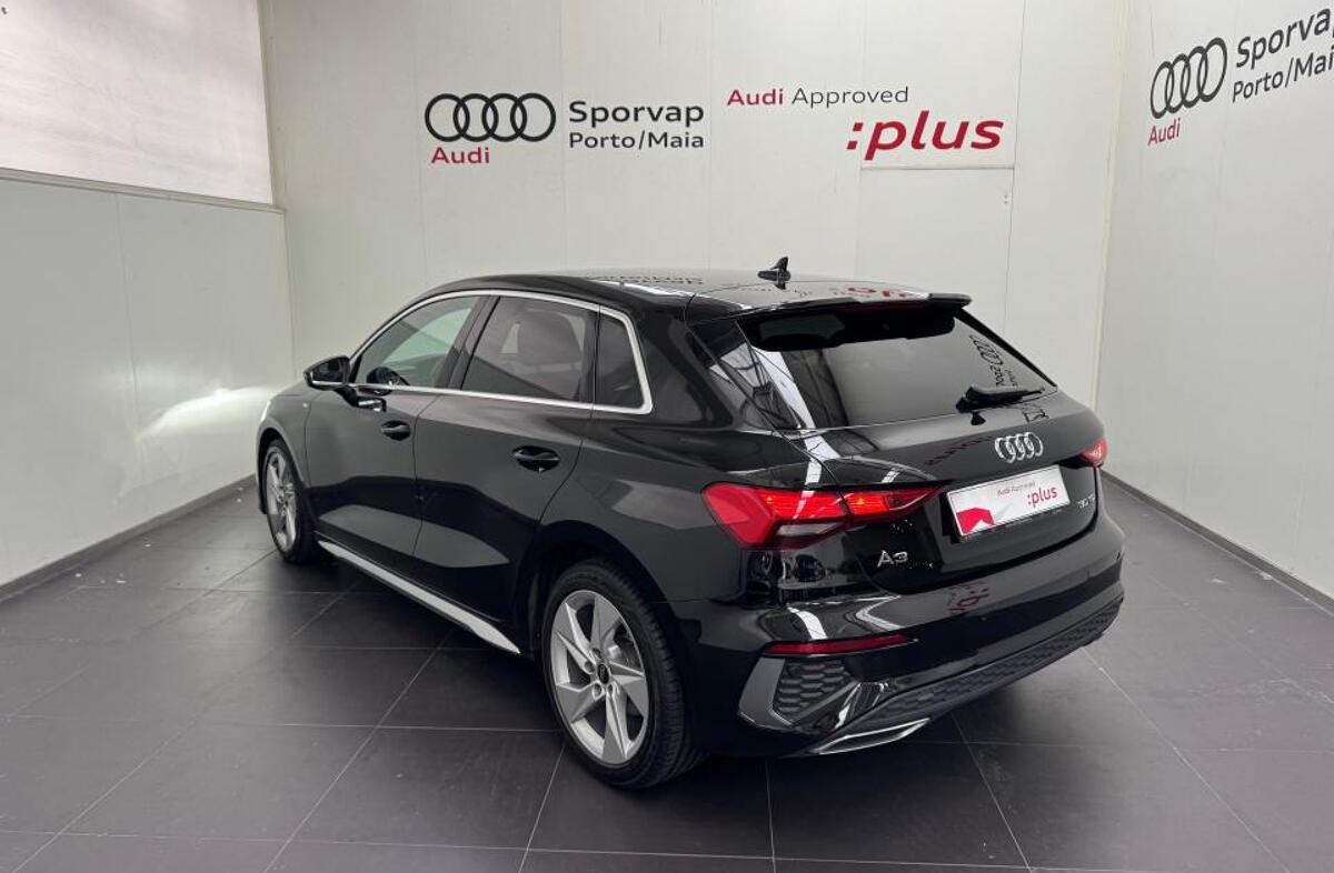 AUDI A3 30 TDI S line S tronic