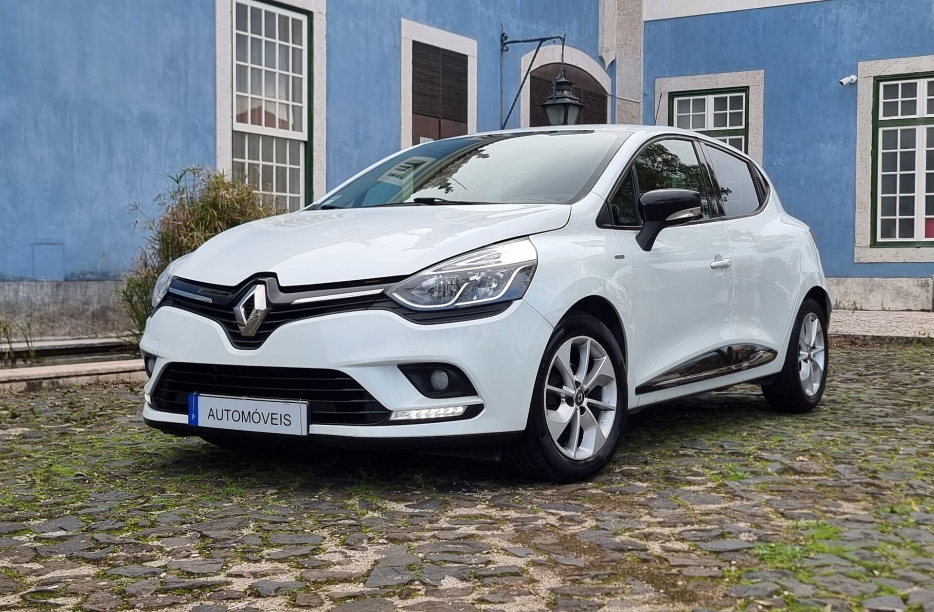 RENAULT Clio 1.5 dCi Limited