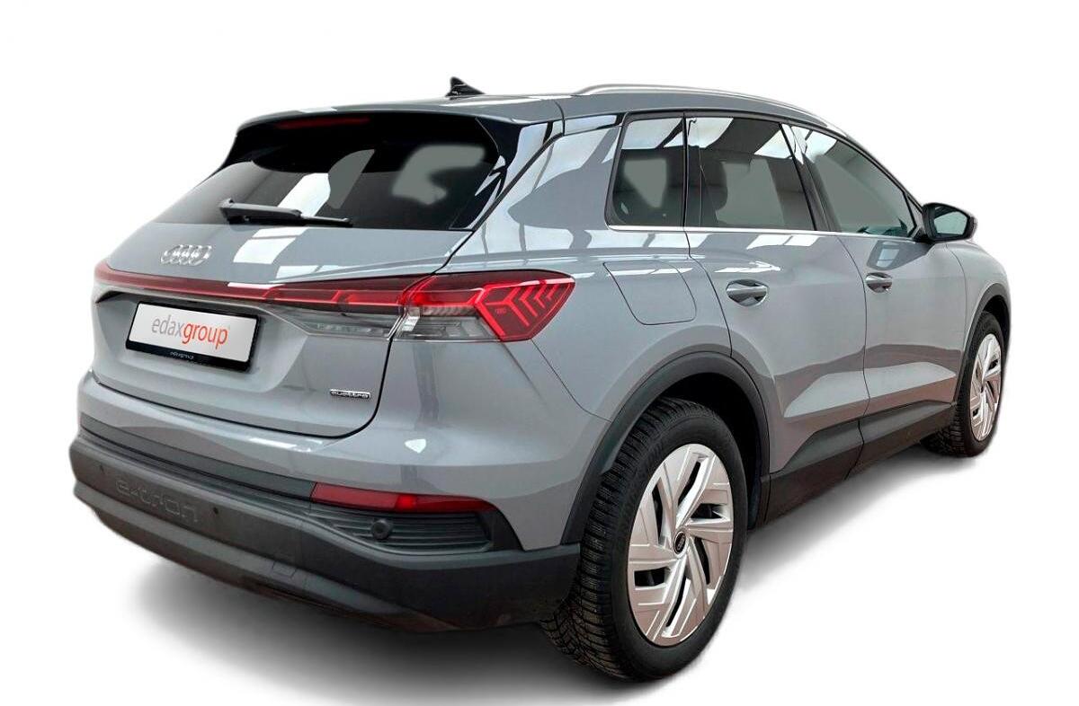 AUDI Q4 45 quattro 82 kWh