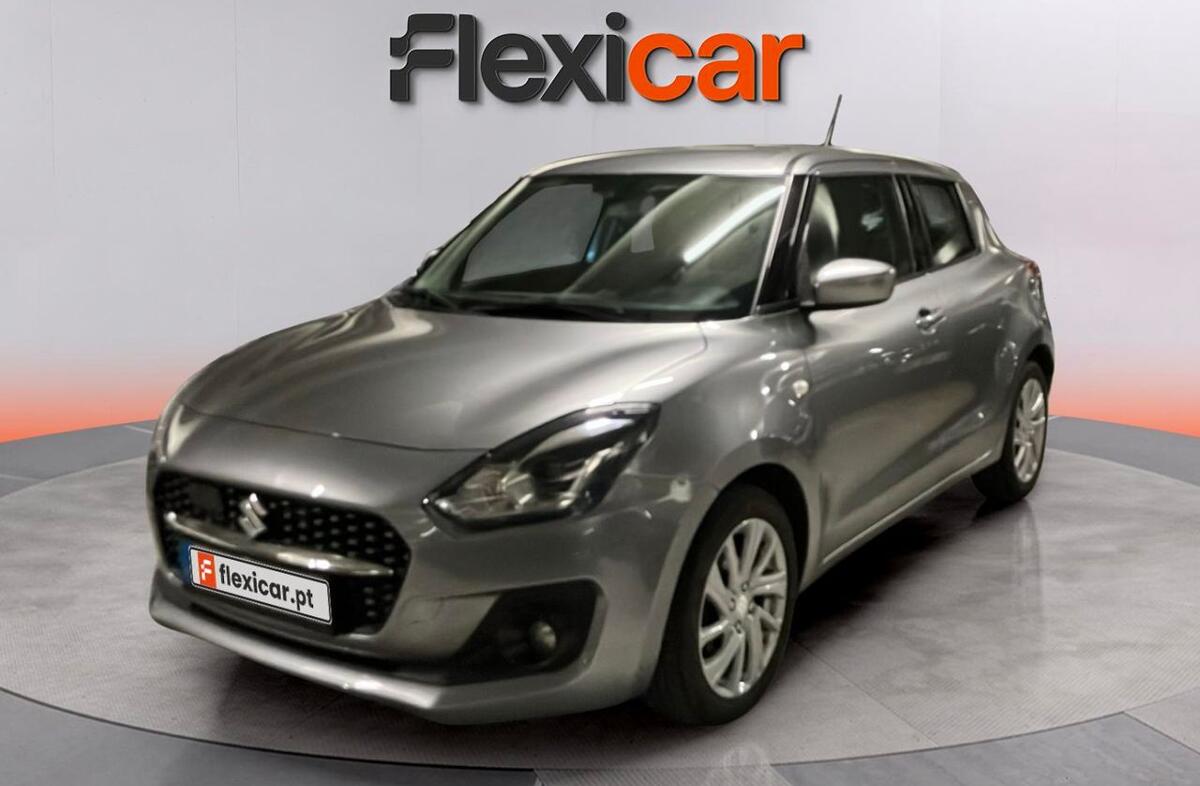 SUZUKI Swift 1.2 Mild Hybrid GLX CVT