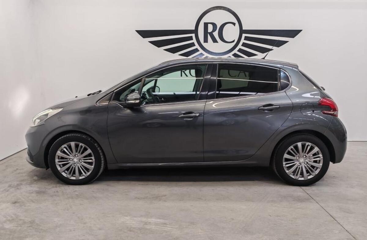 PEUGEOT 208 1.6 BlueHDi Active