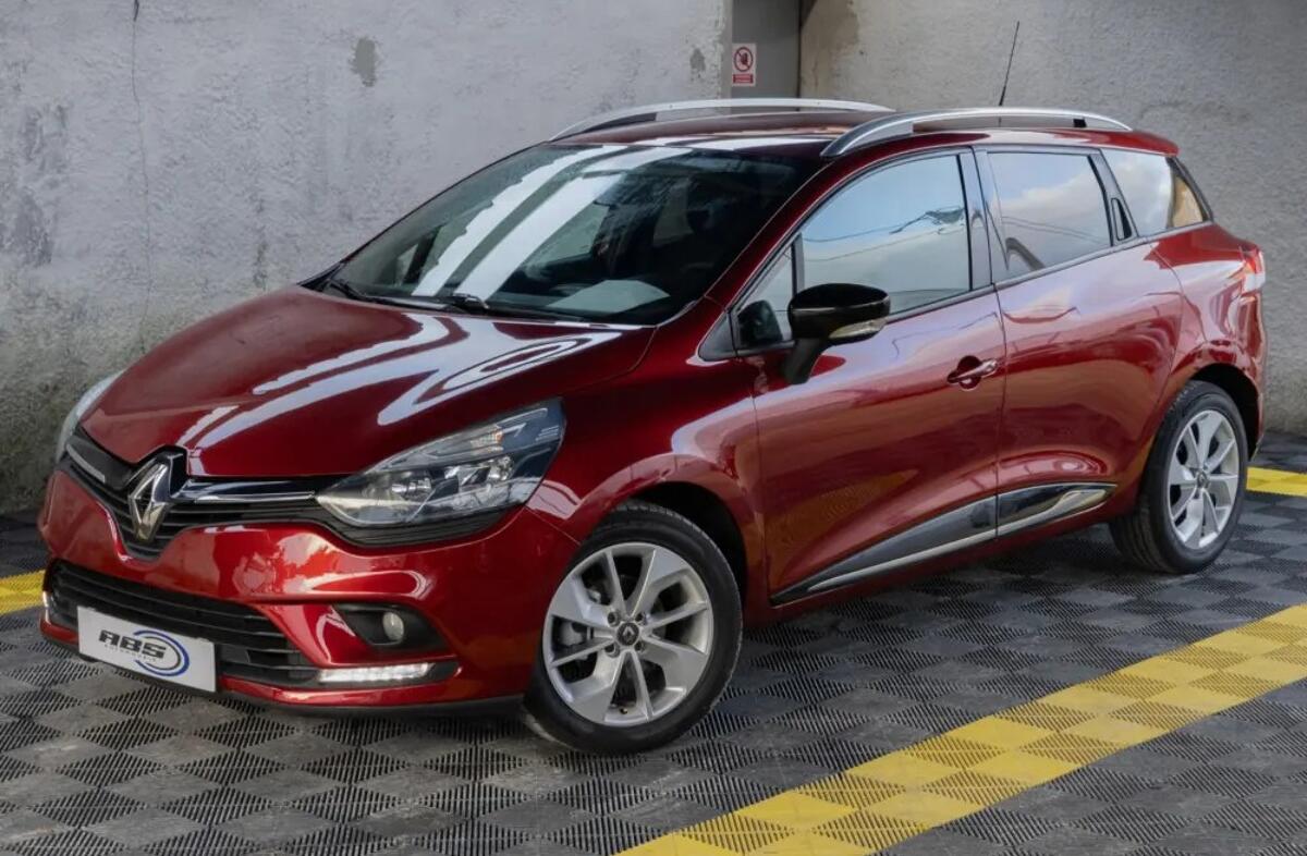 RENAULT Clio 1.5 dCi Limited
