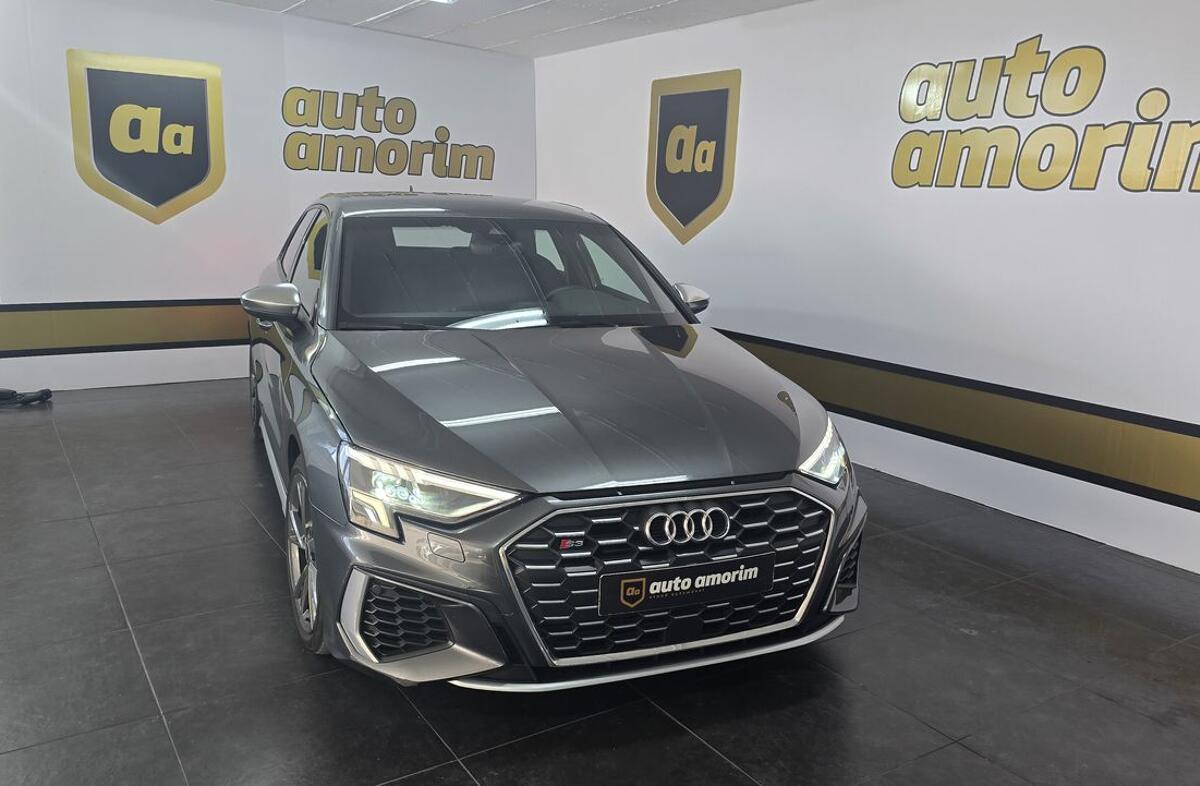 AUDI A3 S3 TFSI quattro S tronic