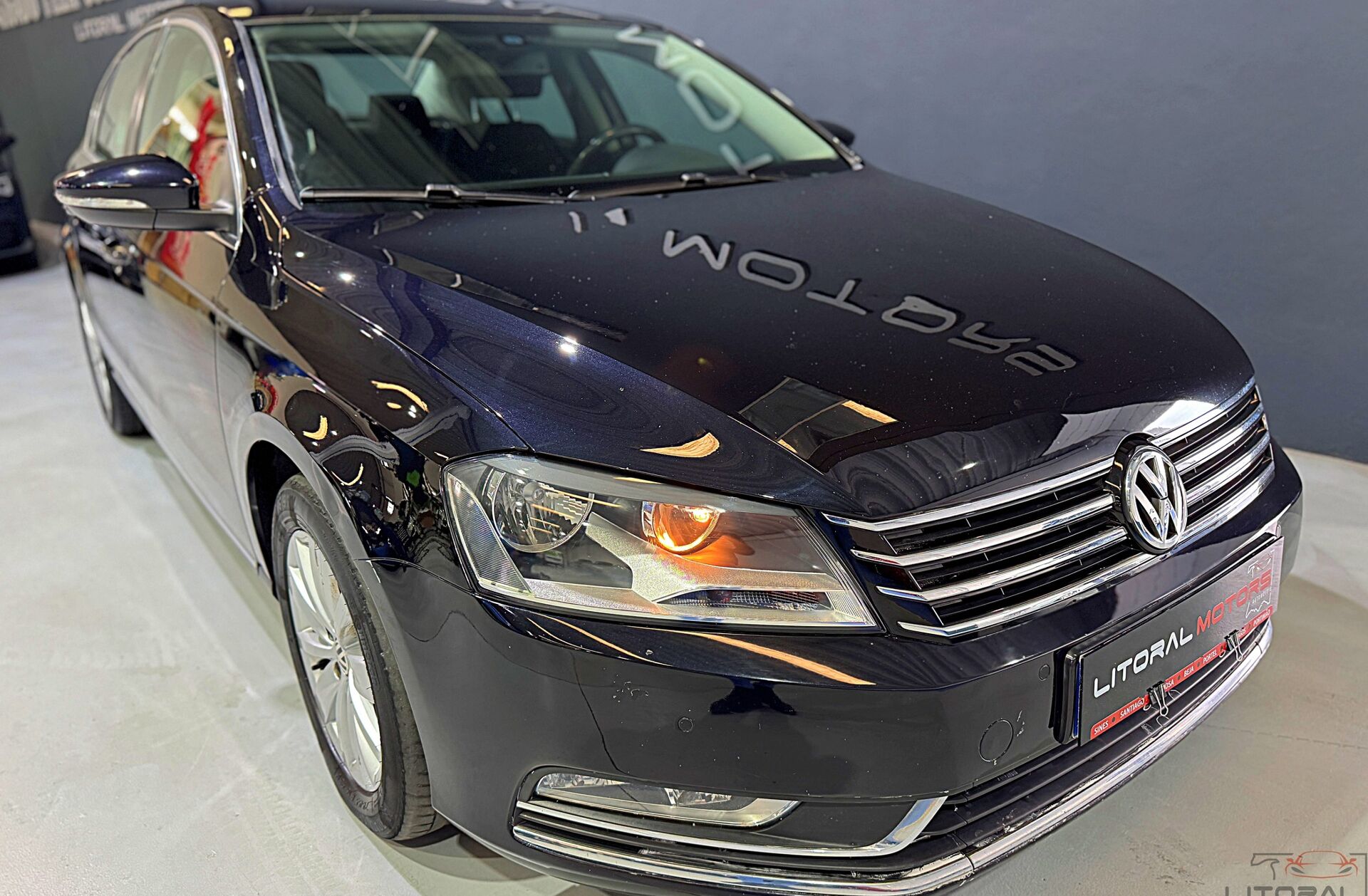 VOLKSWAGEN Passat 1.6 TDi BlueMotion