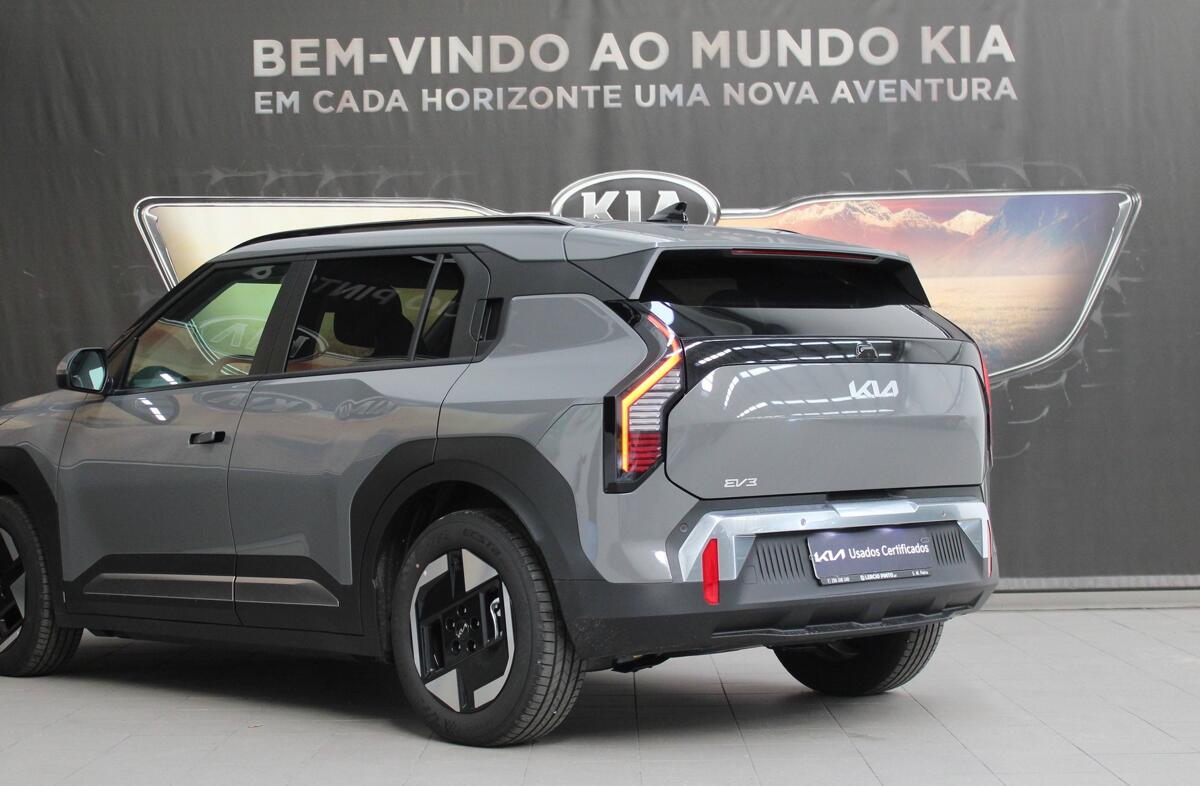 KIA EV3 81.4 kWh Tech