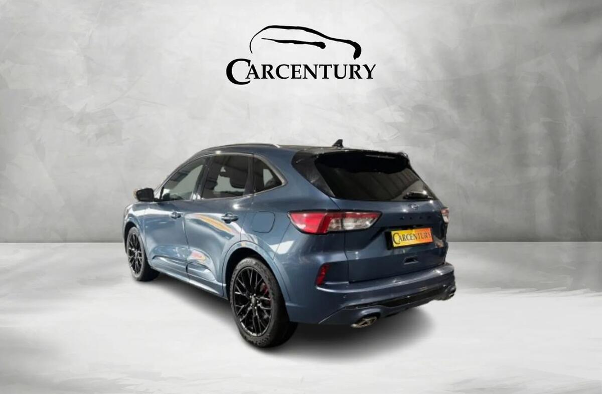 FORD Kuga 1.5 EcoBoost ST-Line X