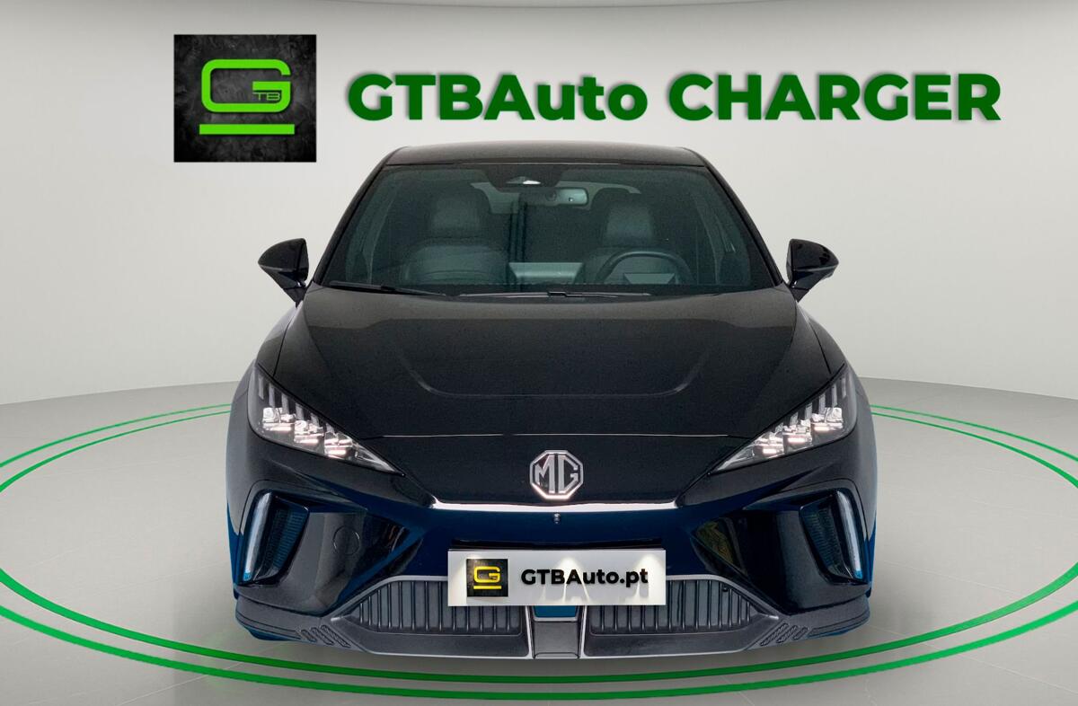 MG MG4 64 kWh Luxury