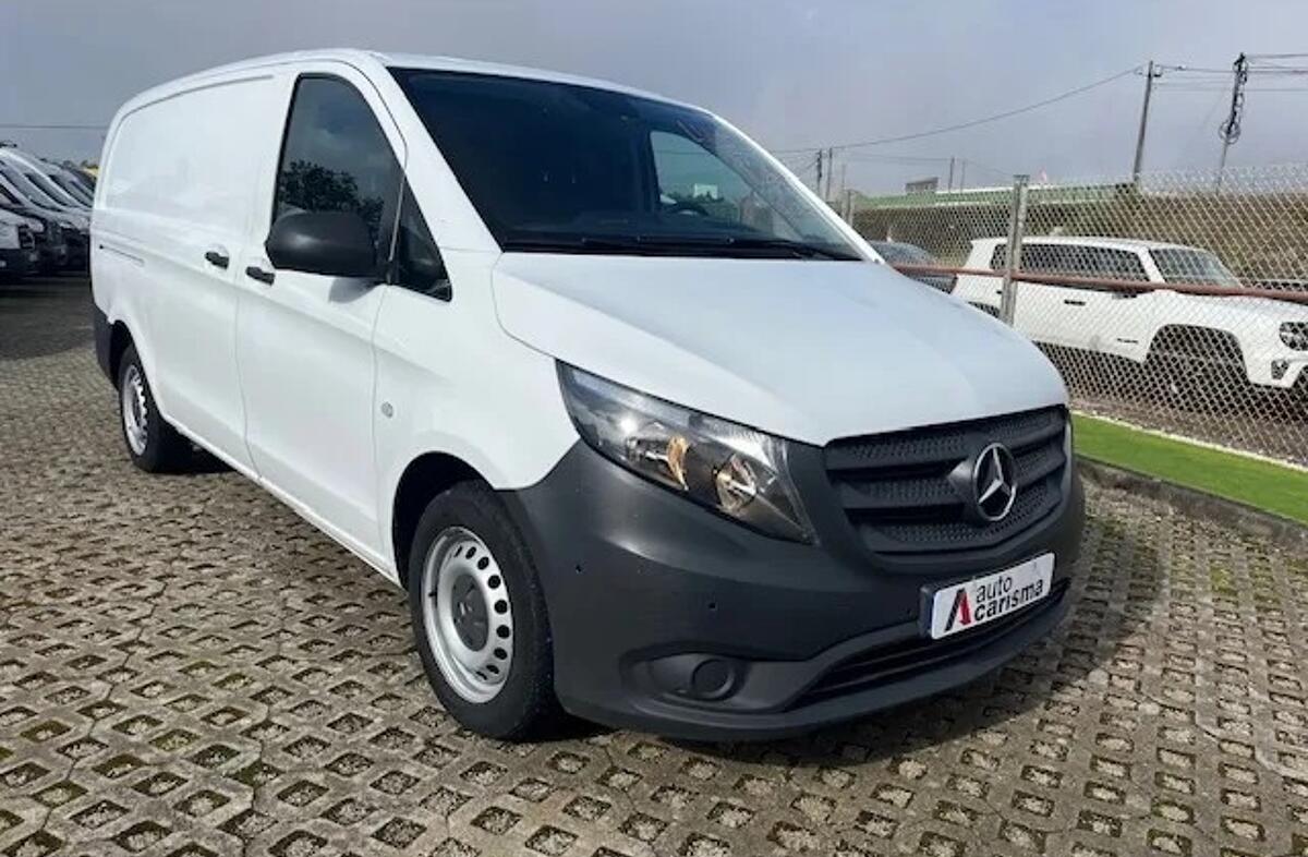 MERCEDES Vito e 111/32