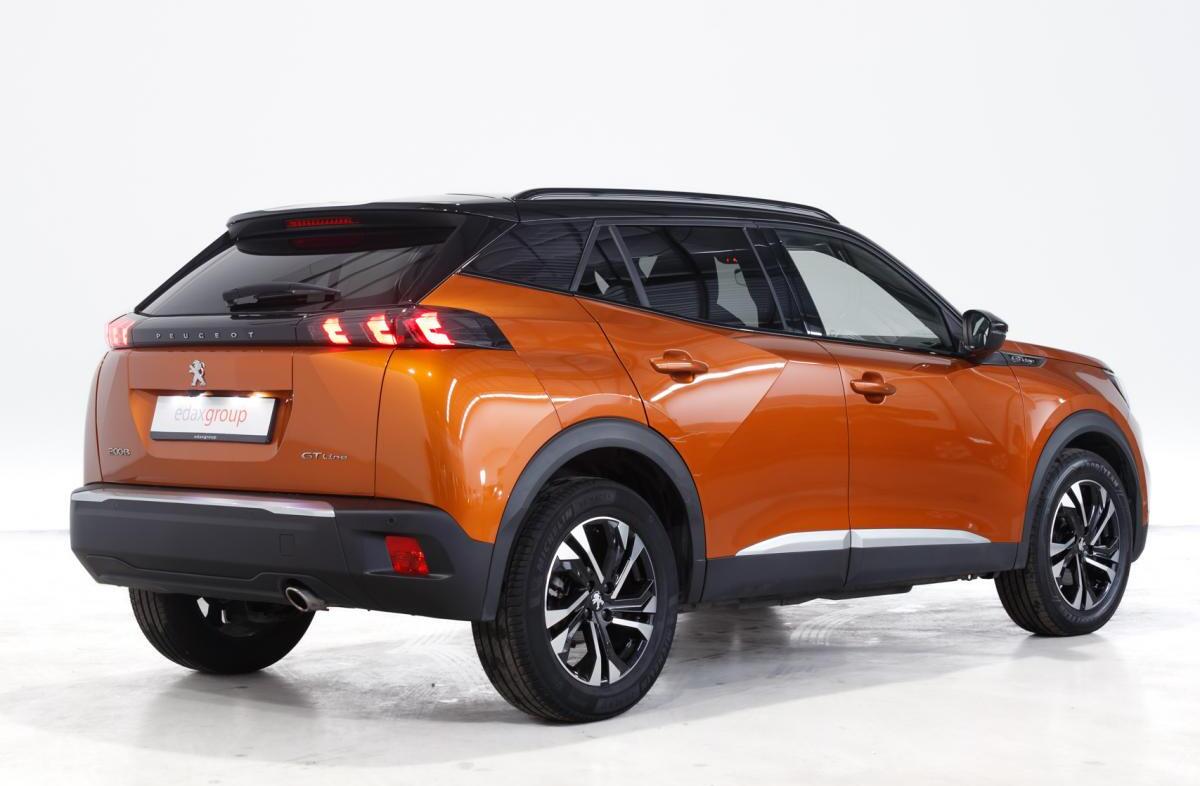 PEUGEOT 2008 1.5 BlueHDi GT EAT8