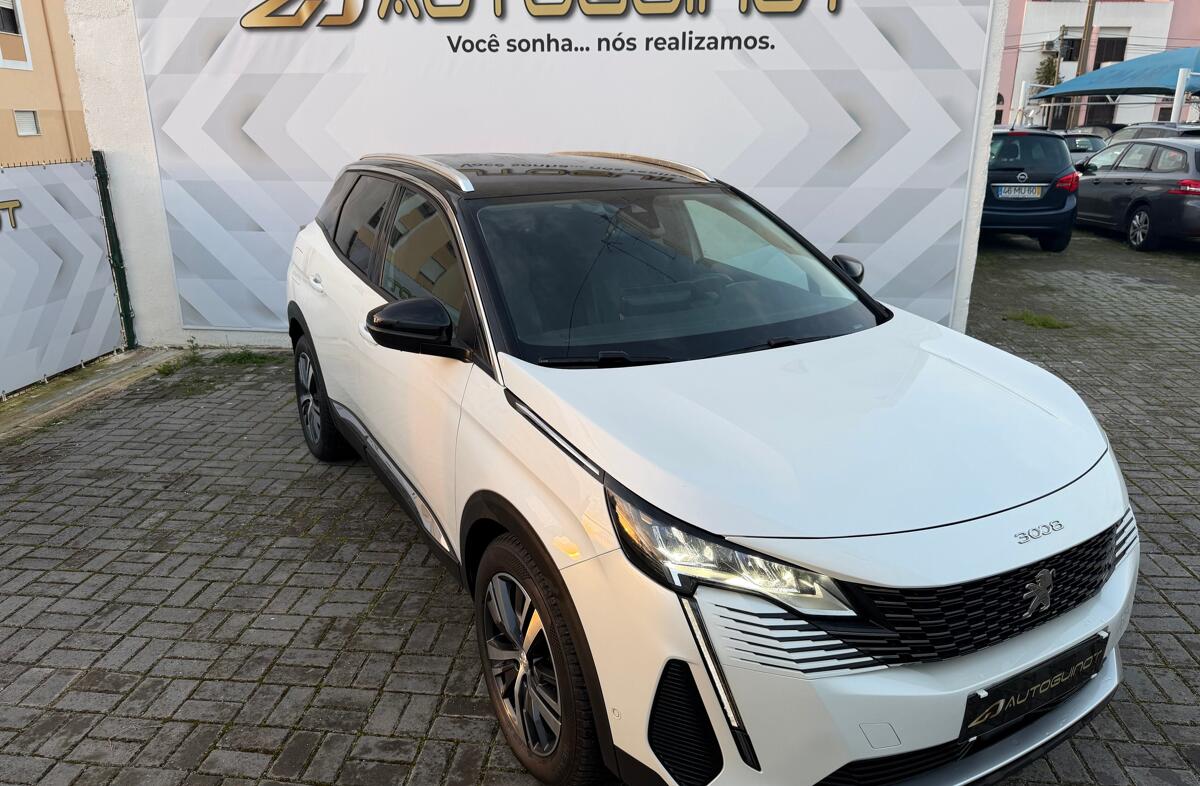 PEUGEOT 3008 1.5 BlueHDi Allure Pack