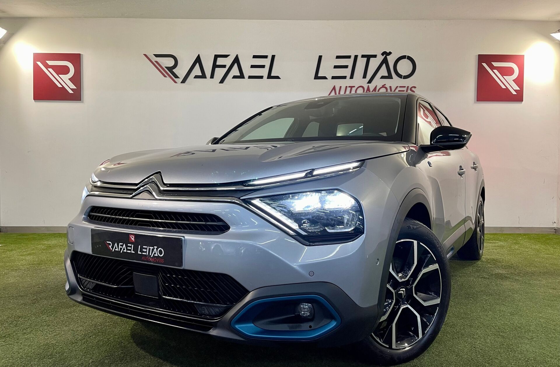 CITROEN C4 e- 50 kWh Shine