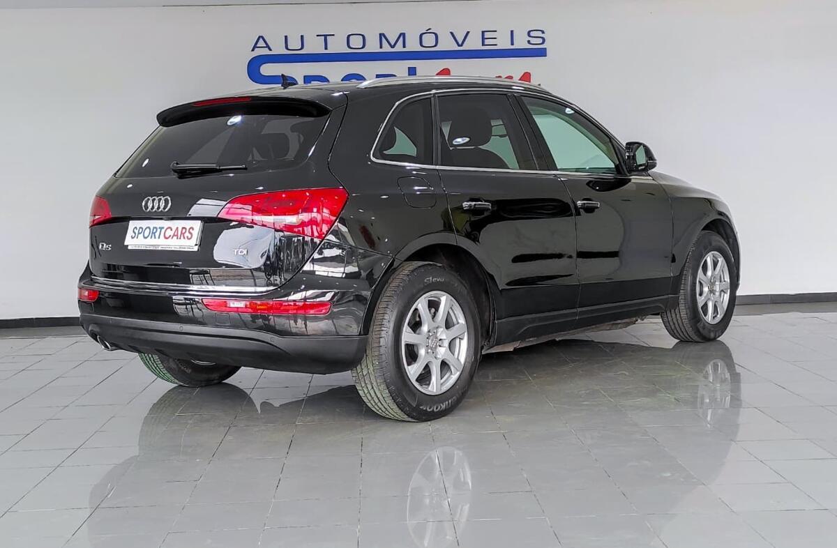 AUDI Q5 2.0 TDi Sport