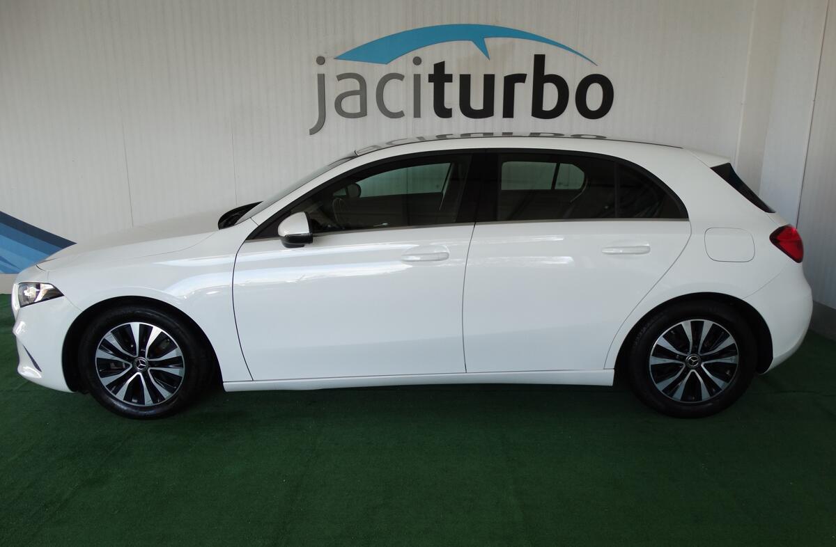 MERCEDES Classe A A 180 d Style