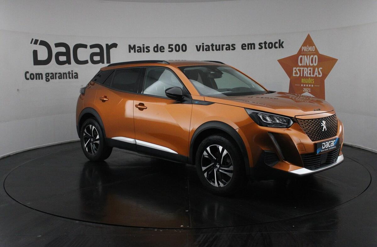 PEUGEOT 2008 e- 50 kWh GT