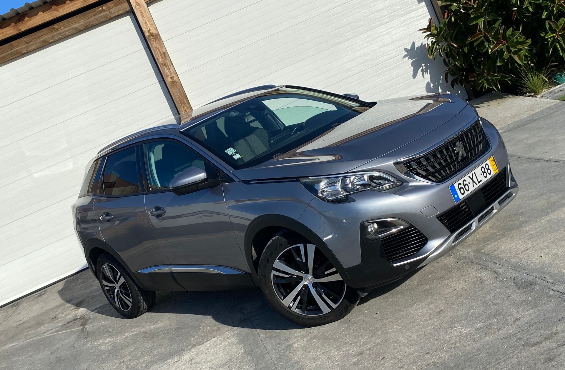 PEUGEOT 3008 1.5 BlueHDi Allure