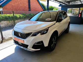 PEUGEOT 3008 1.2 PureTech Allure