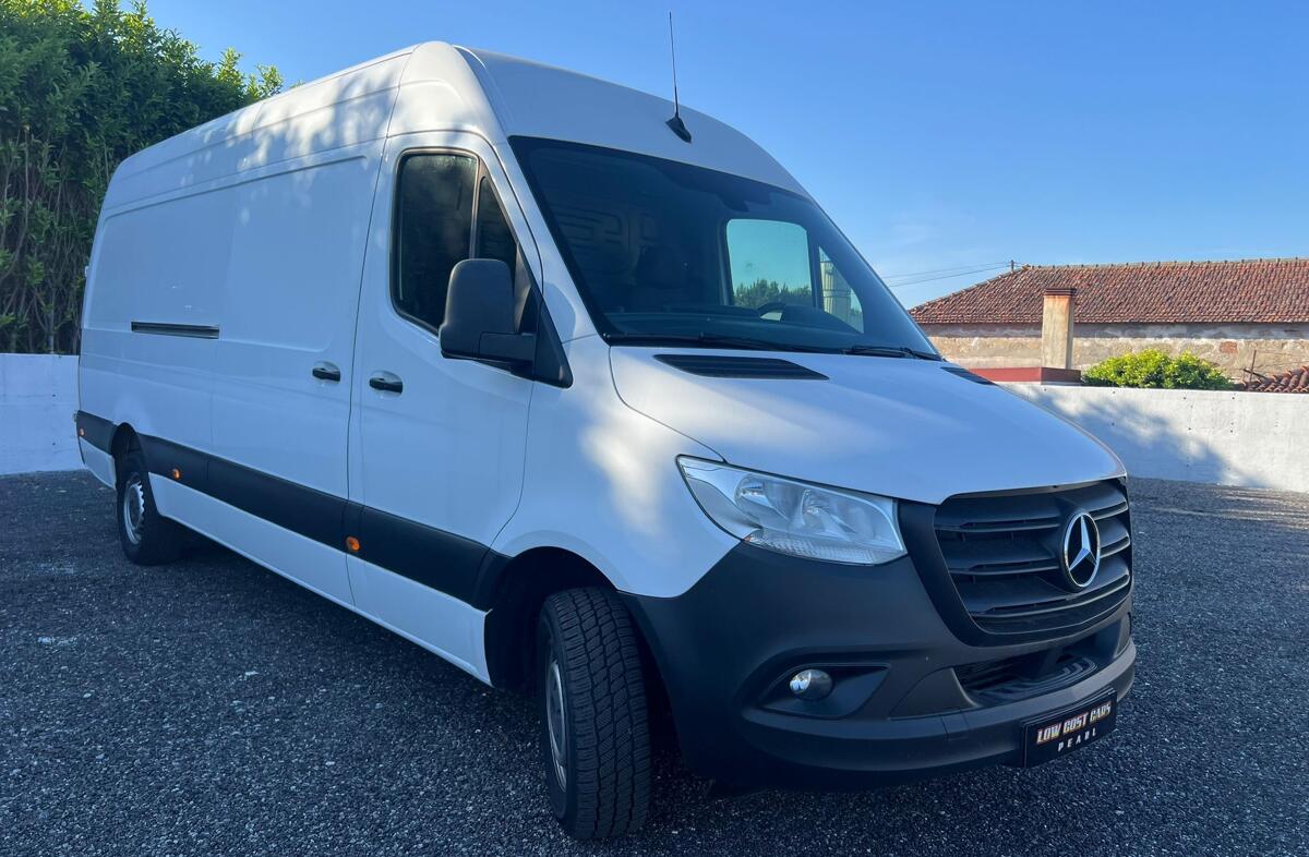 MERCEDES Sprinter 317 CDI/43