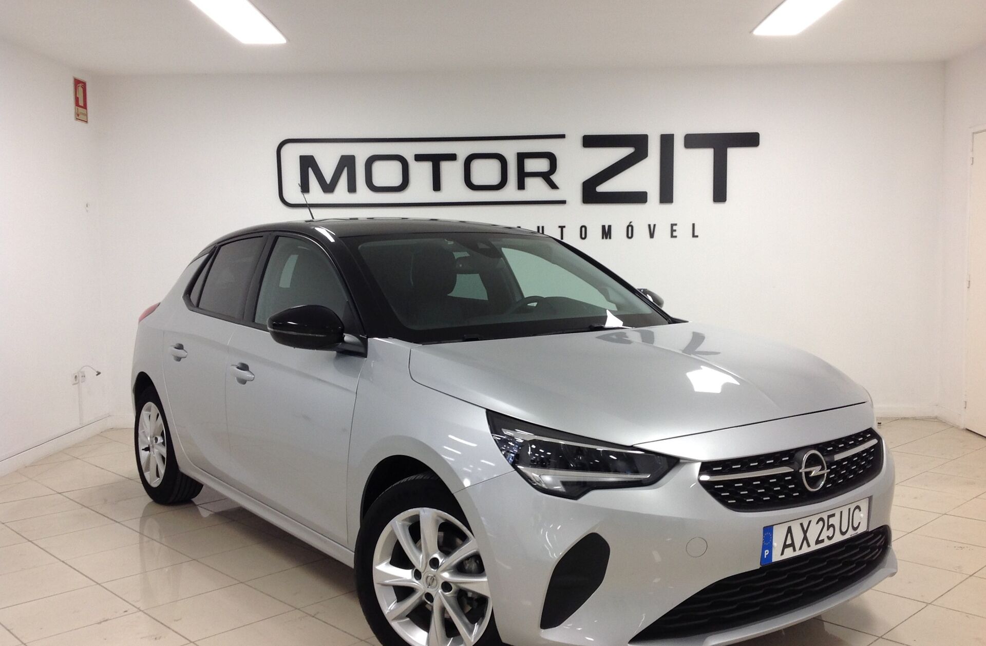 OPEL Corsa 1.2 Business