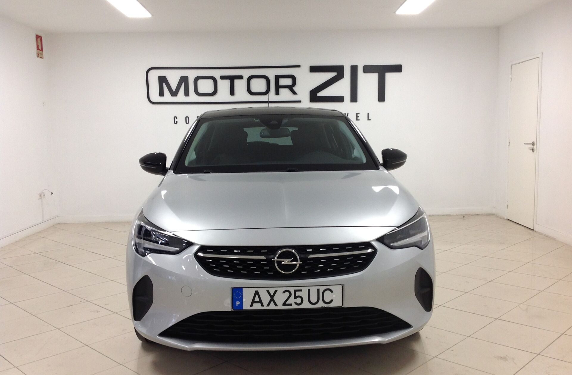 OPEL Corsa 1.2 Business