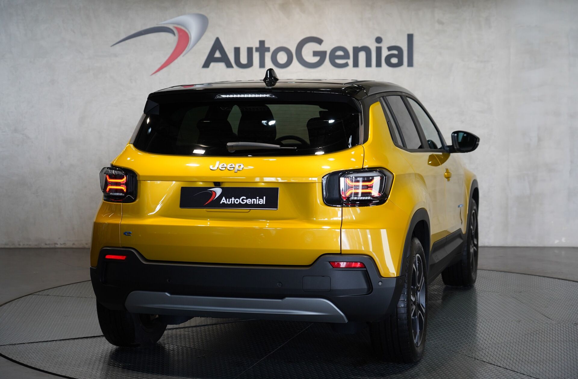 JEEP Avenger 54 kWh Summit