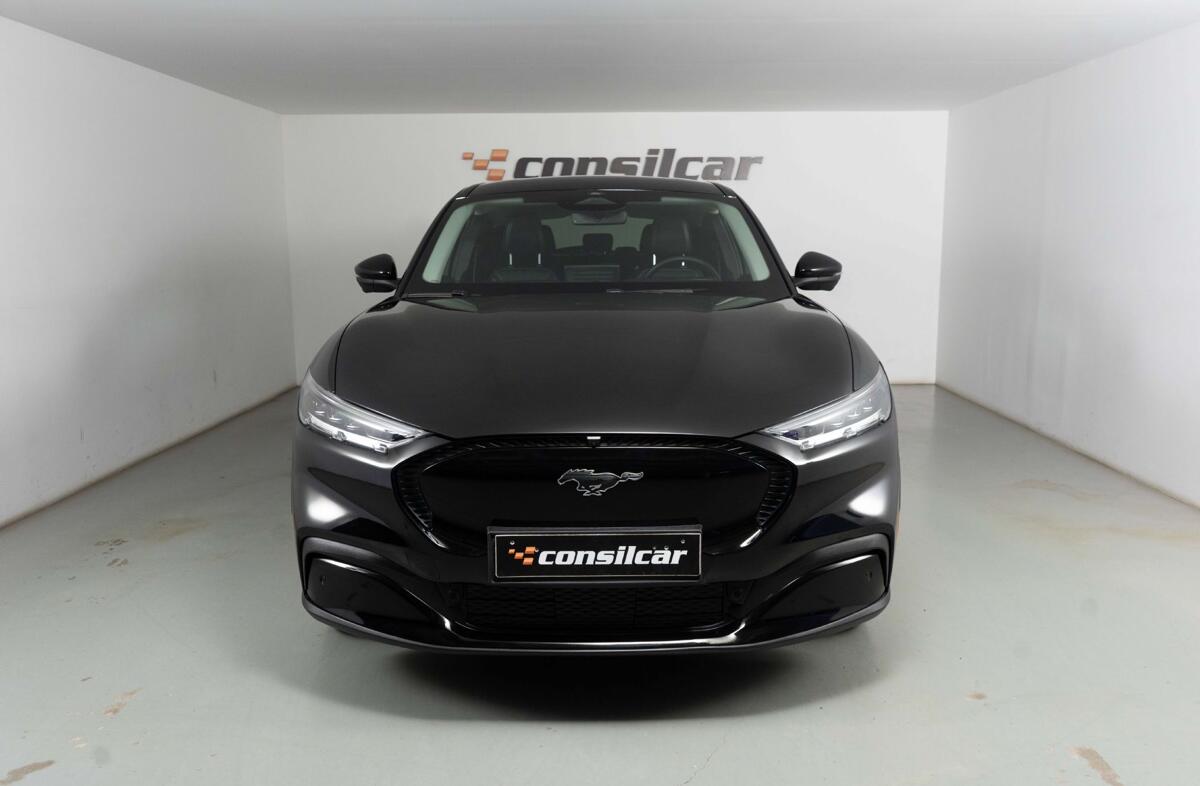 FORD Mustang Mach-E Premium