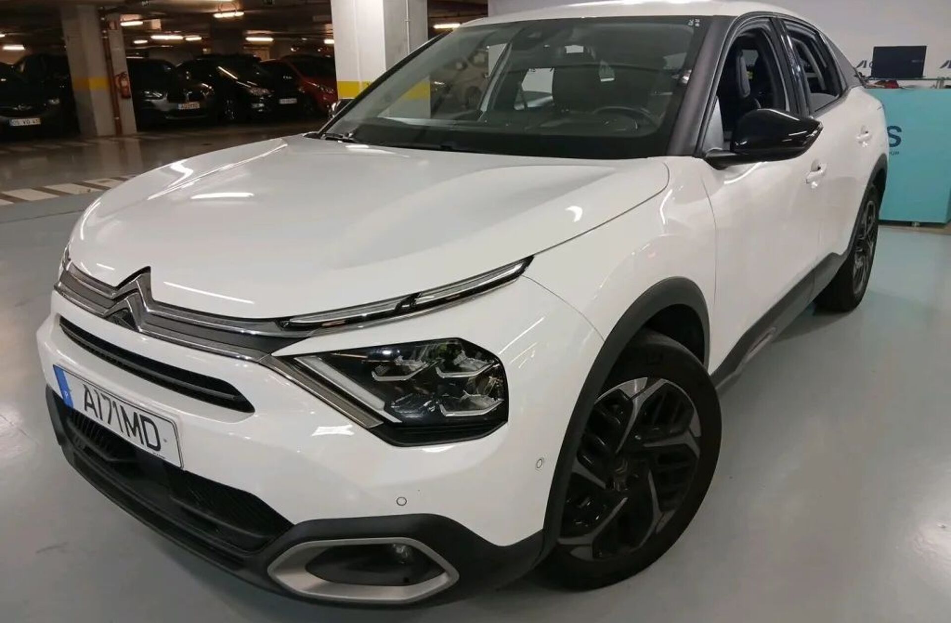CITROEN C4 1.2 PureTech Shine Pack EAT8