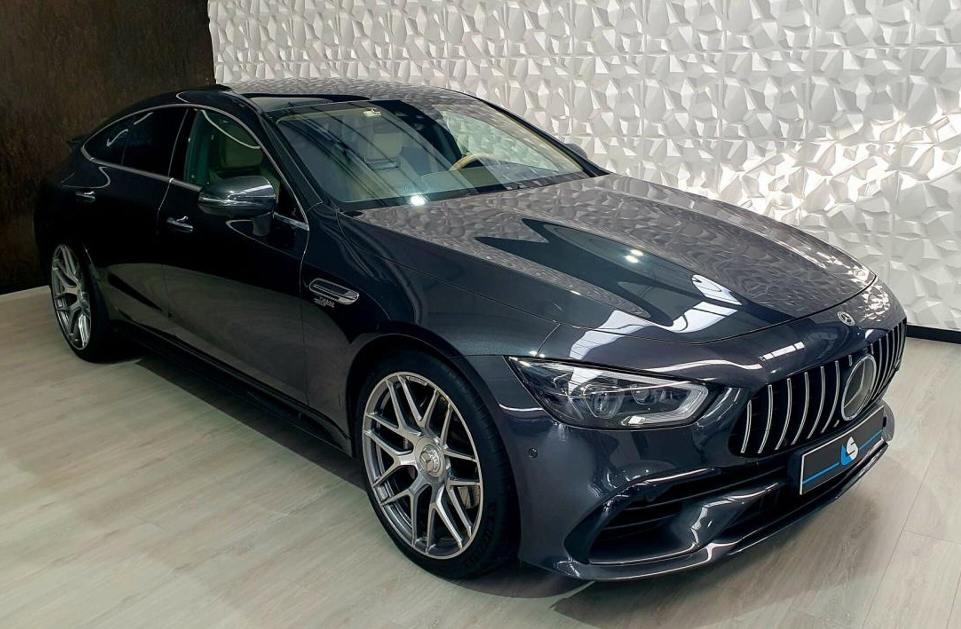 MERCEDES AMG GT 53 4Matic+