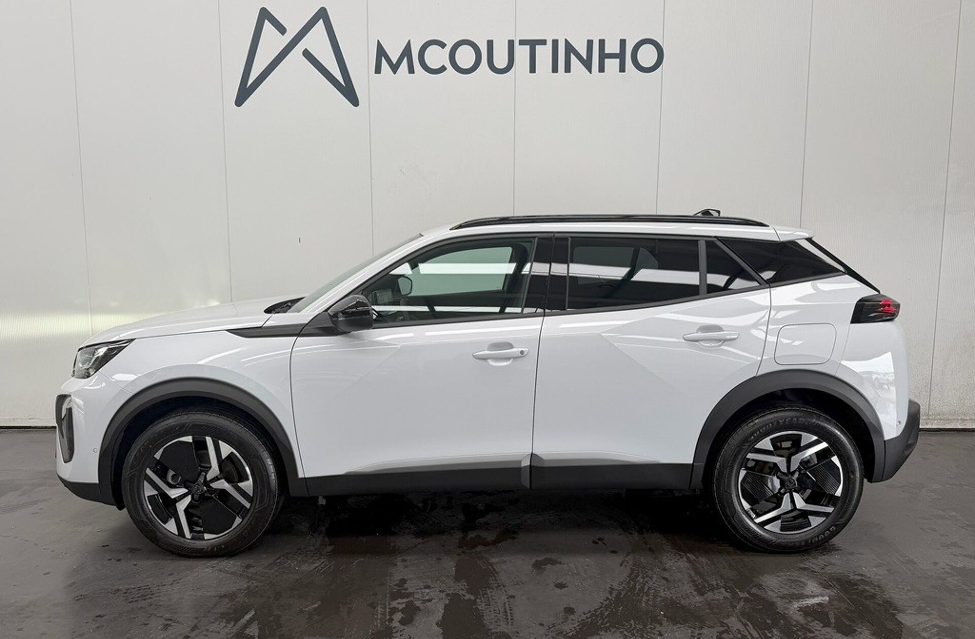 PEUGEOT 2008 1.2 PureTech Allure