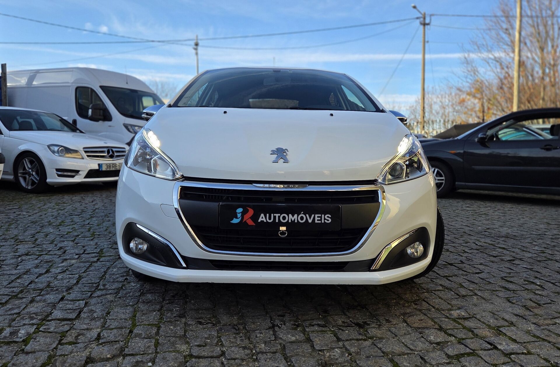 PEUGEOT 208 1.6 BlueHDi Style