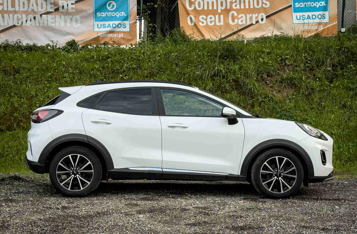 FORD Puma 1.0 EcoBoost MHEV Titanium