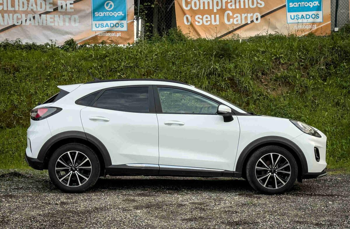 FORD Puma 1.0 EcoBoost MHEV Titanium