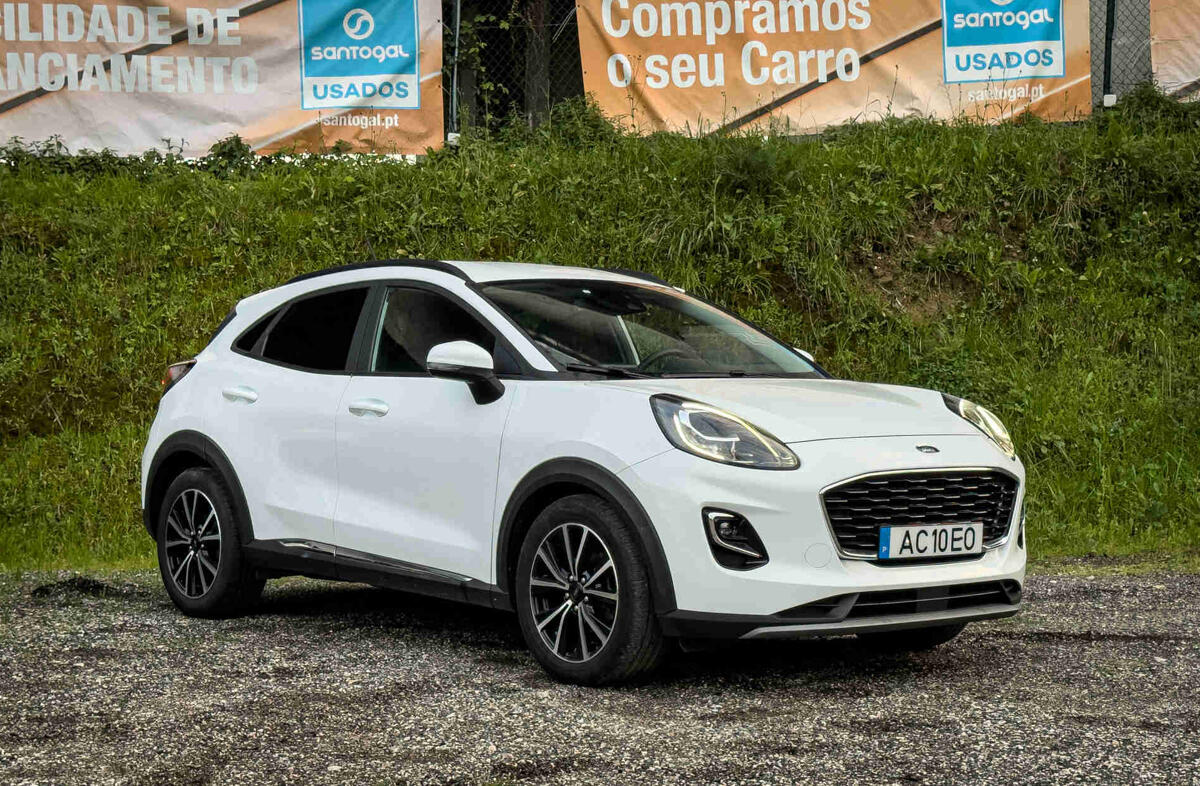 FORD Puma 1.0 EcoBoost MHEV Titanium