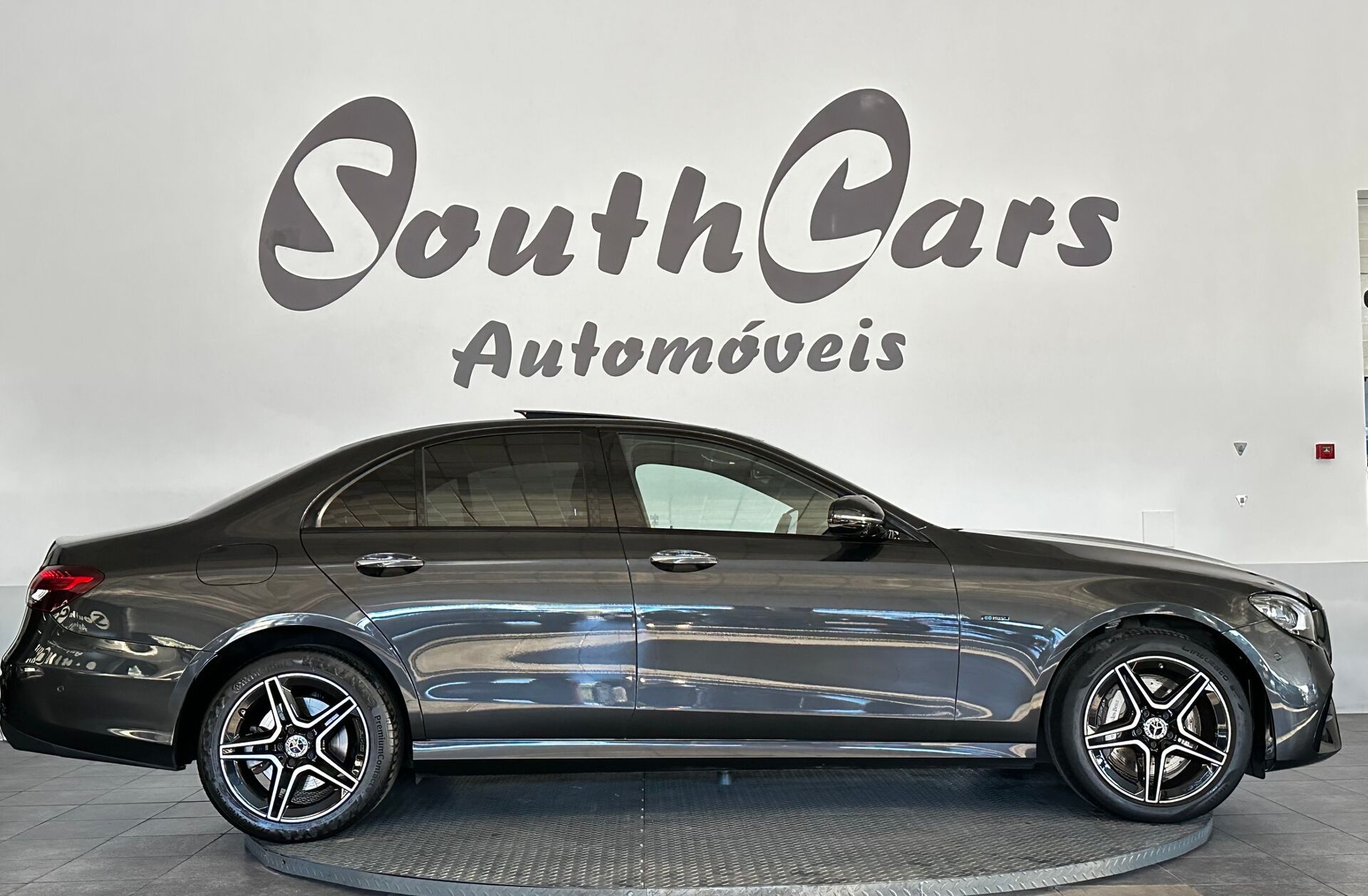 MERCEDES Classe E E 300 de AMG Line