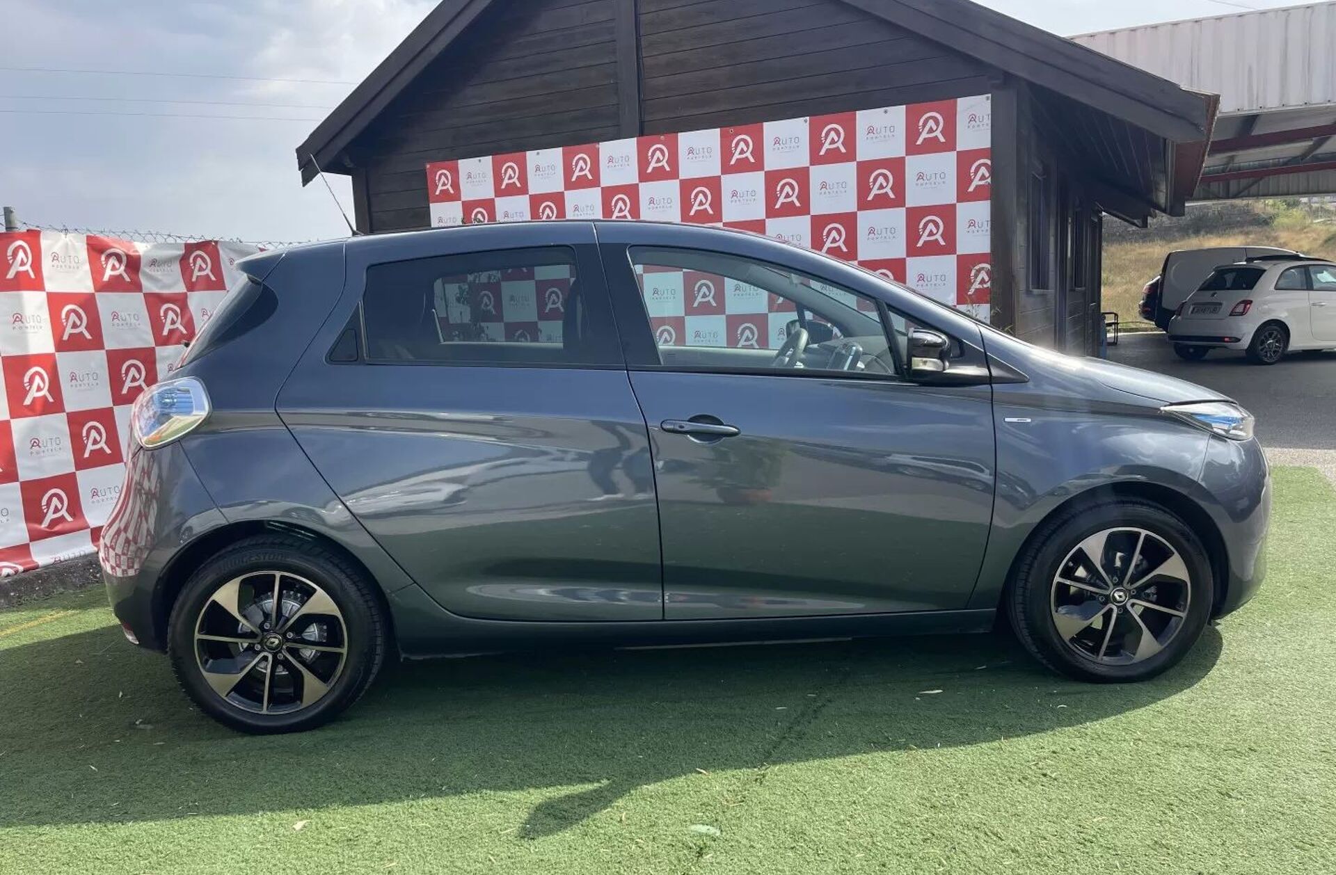 RENAULT ZOE Bose 40