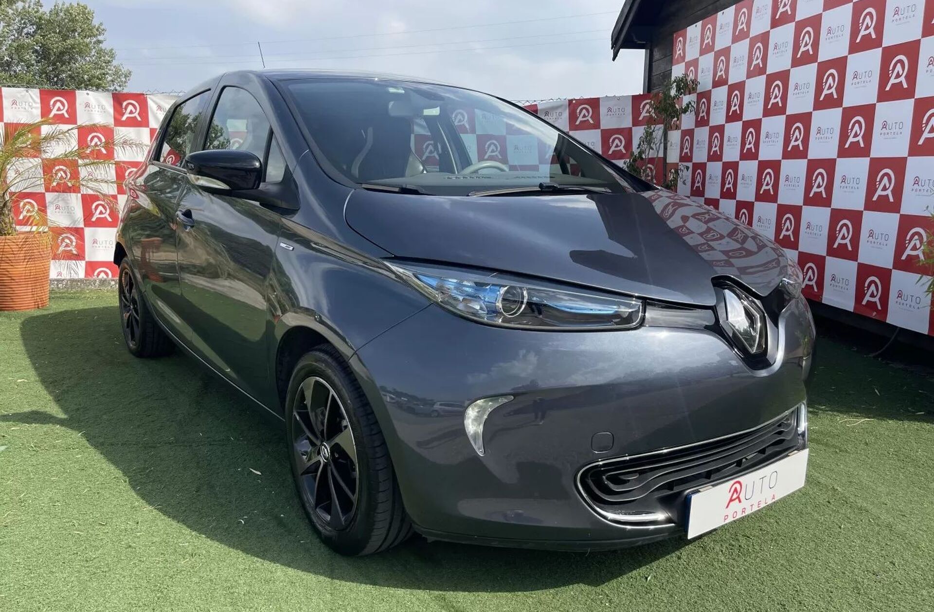RENAULT ZOE Bose 40
