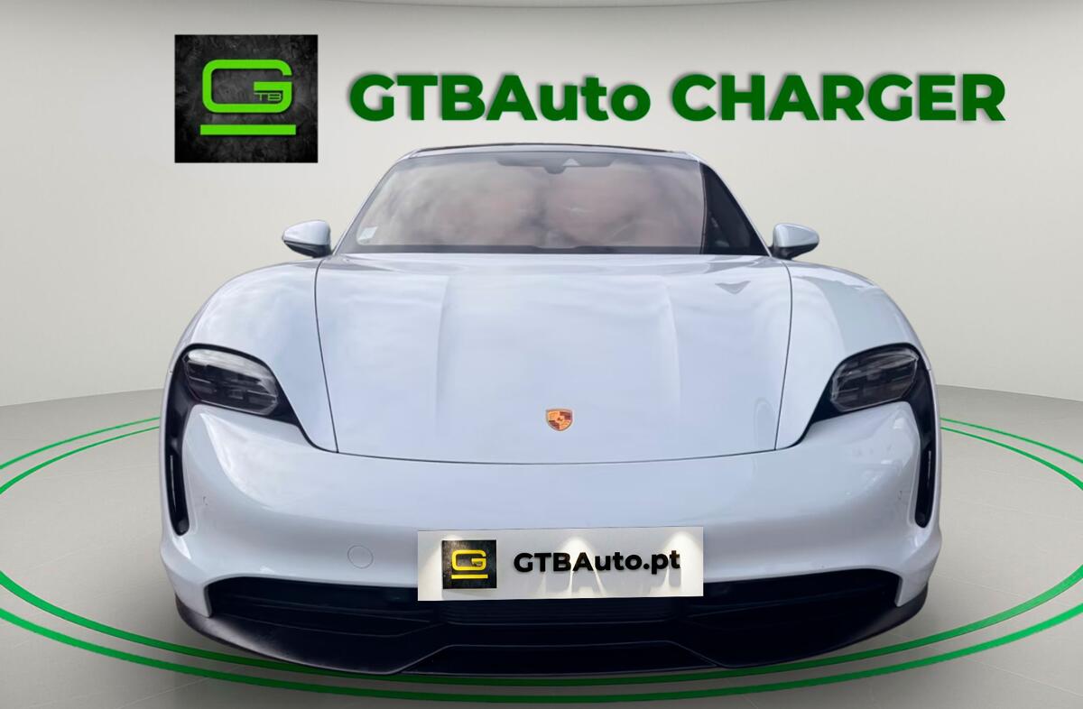 PORSCHE Taycan Taycan