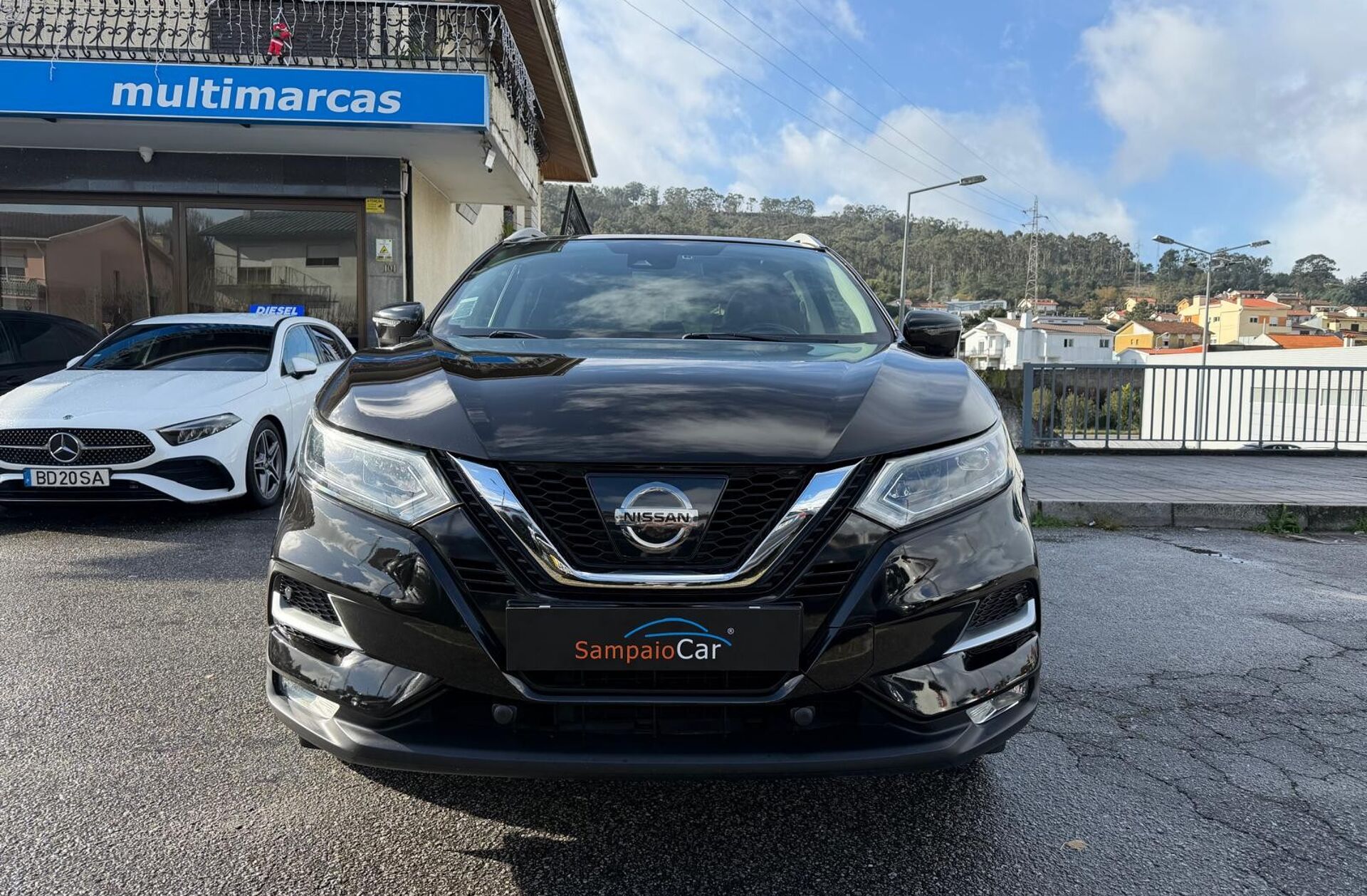 NISSAN Qashqai 1.5 dCi N-Connecta J18