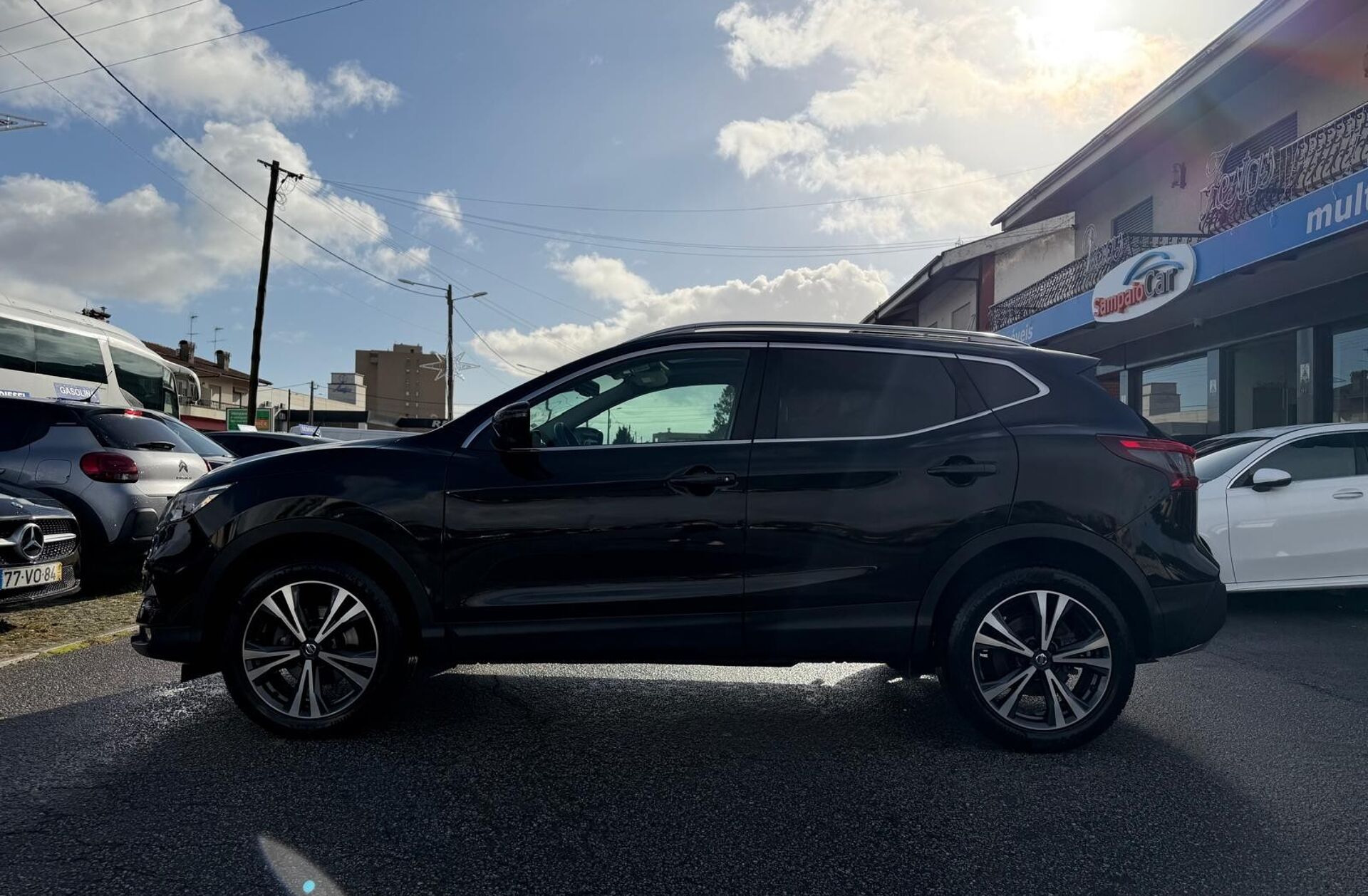 NISSAN Qashqai 1.5 dCi N-Connecta J18