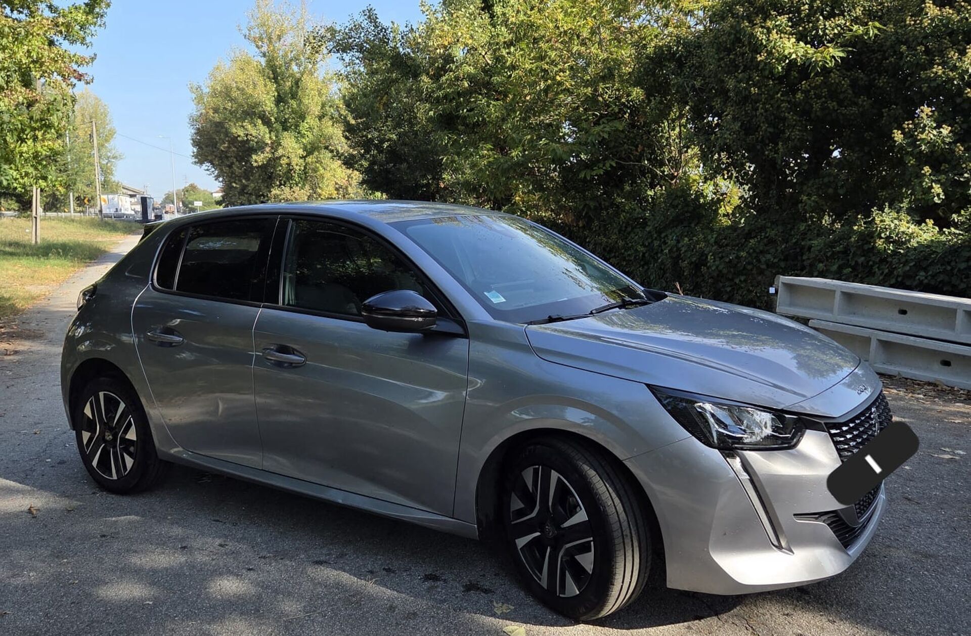 PEUGEOT 208 1.2 PureTech Active Pack