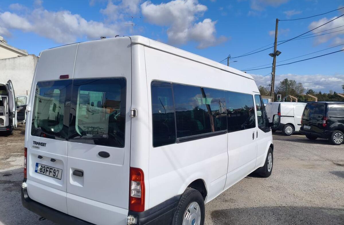 FORD Transit 330M 2.2 TDCi