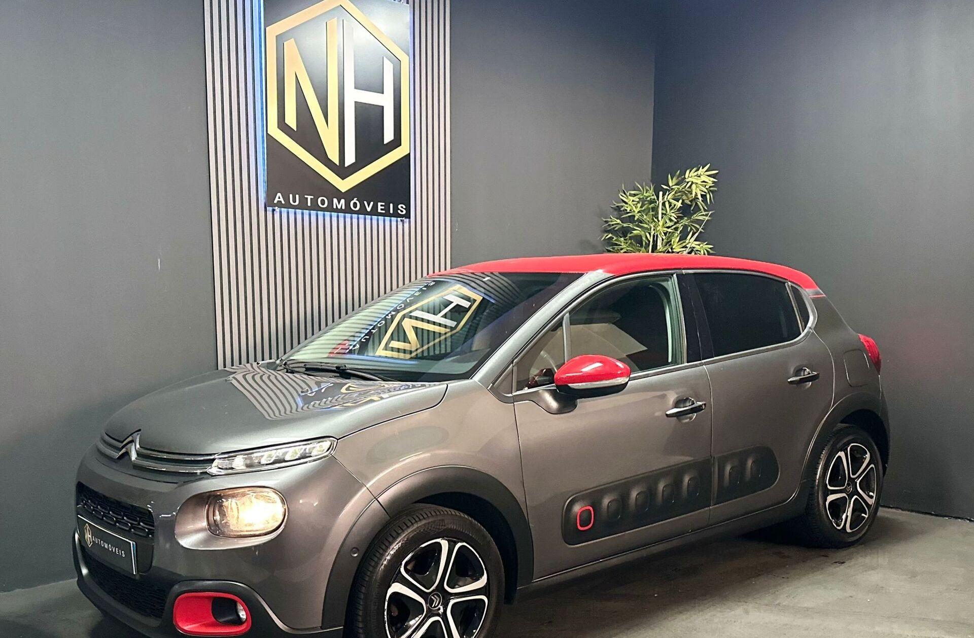 CITROEN C3 1.2 PureTech Shine EAT6